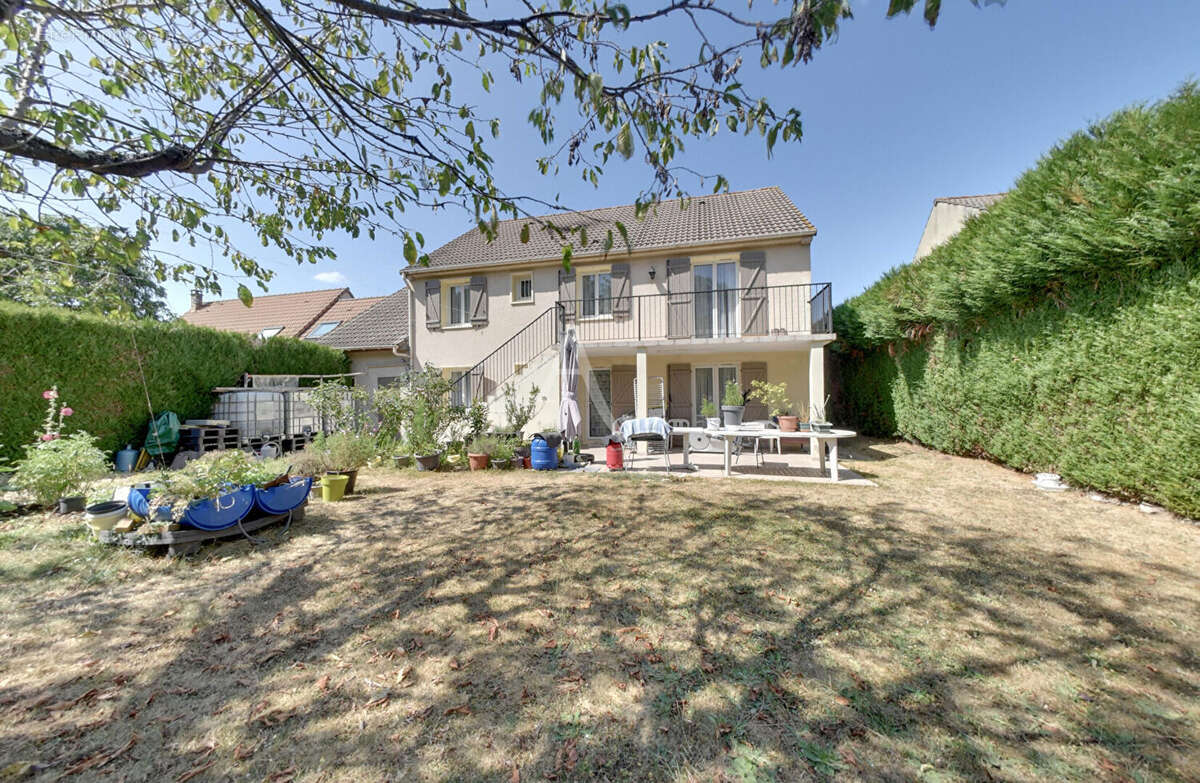 Maison Ozoir La Ferriere 170 m² - photo 17