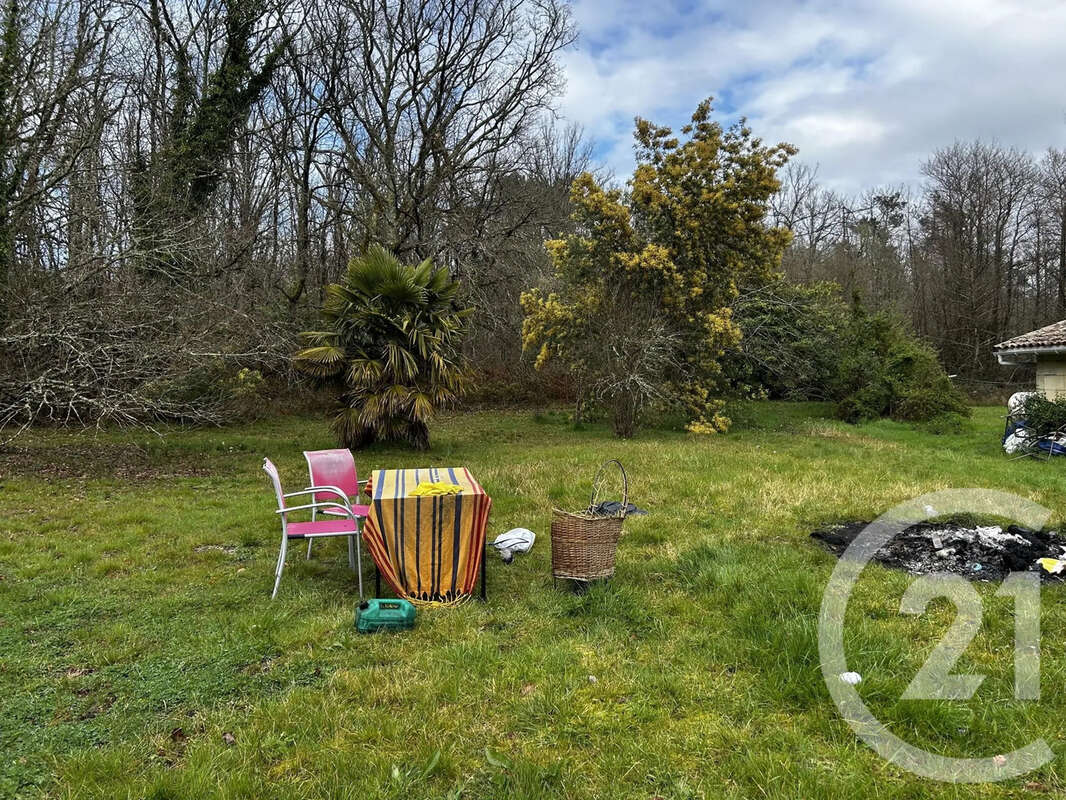 Maison 106 m² à Chamadelle  - photo 11