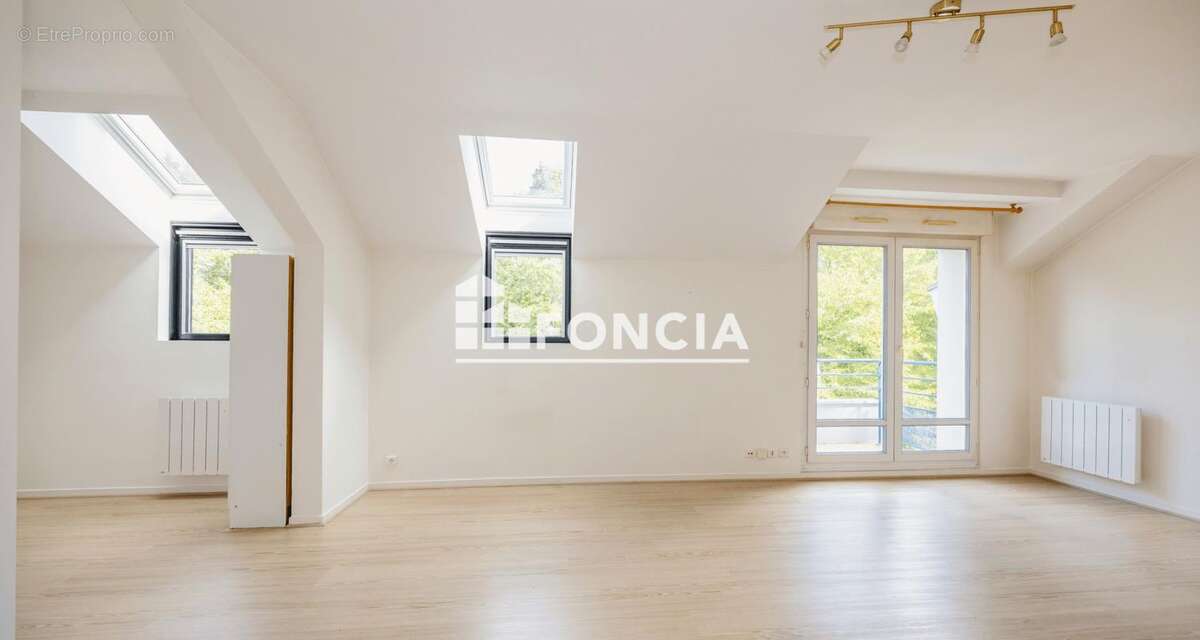 Appartement à CHARTRES-DE-BRETAGNE