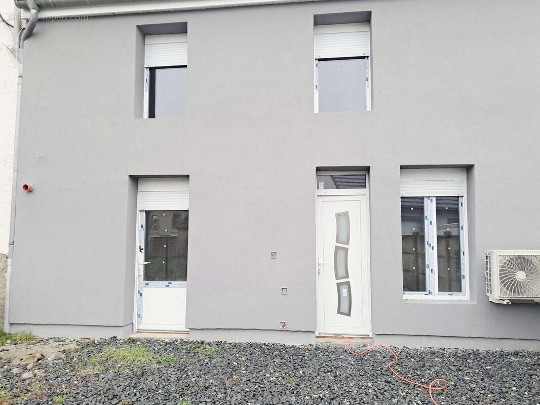 Photo 2 - Maison à LANDRES