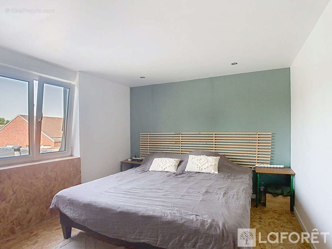 Maison à SAINT-JANS-CAPPEL