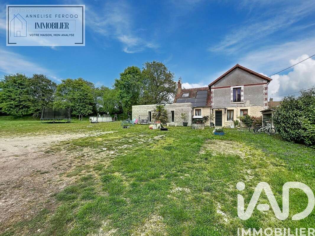 Maison 173 m² à Torteron  - photo 5