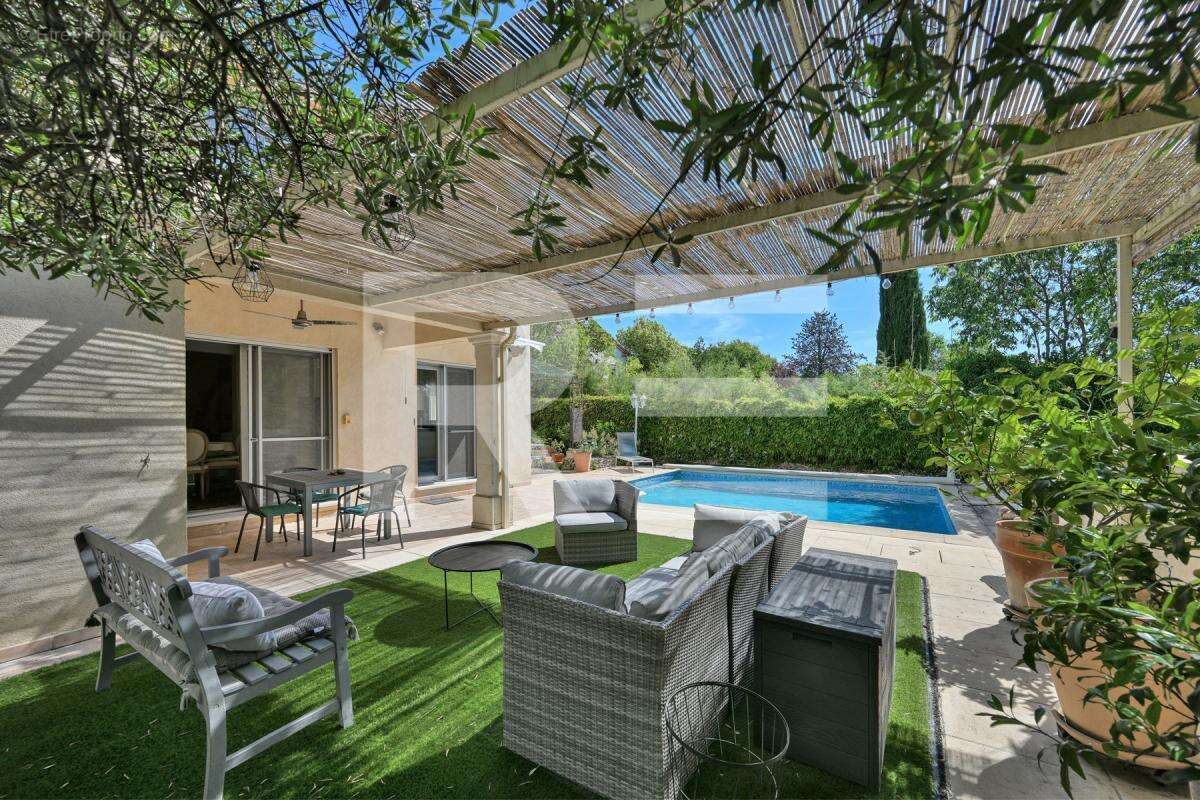 Maison à NIMES