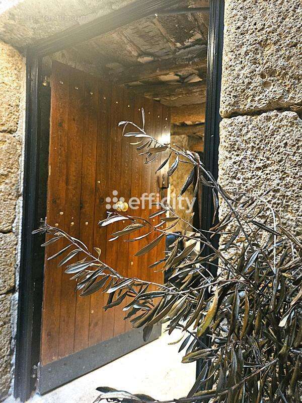 Maison à FONTES