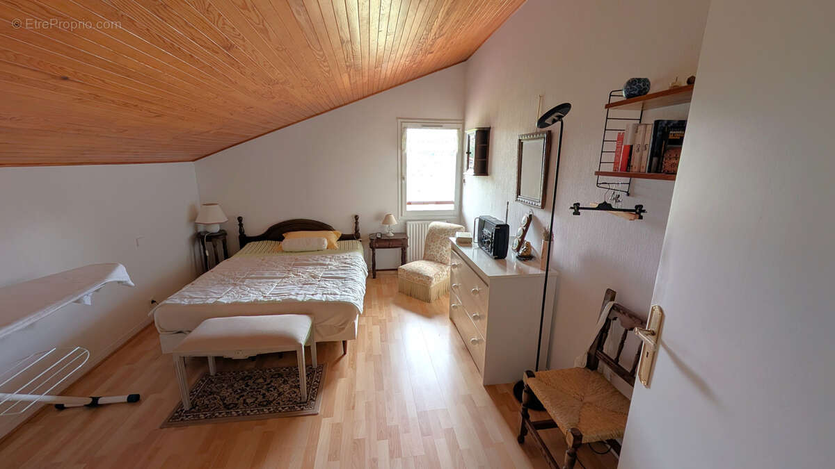 Appartement à URRUGNE