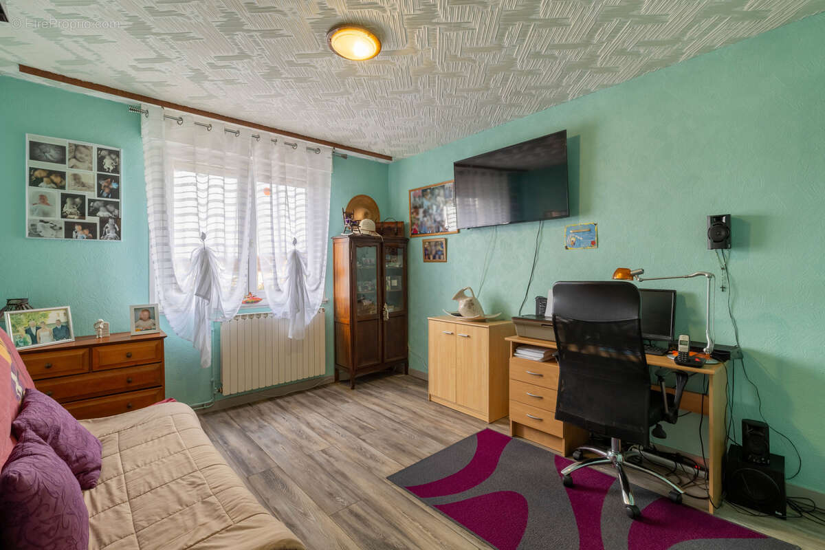 Appartement à AMNEVILLE