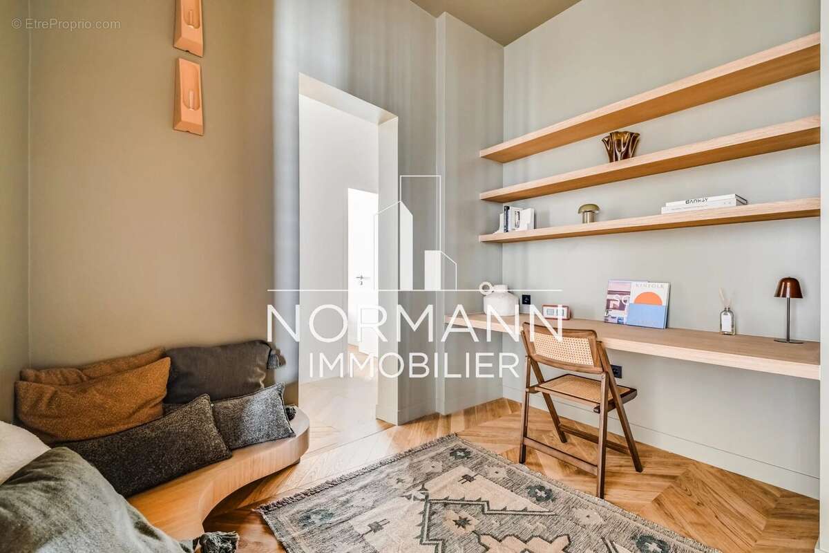 Appartement à PARIS-9E