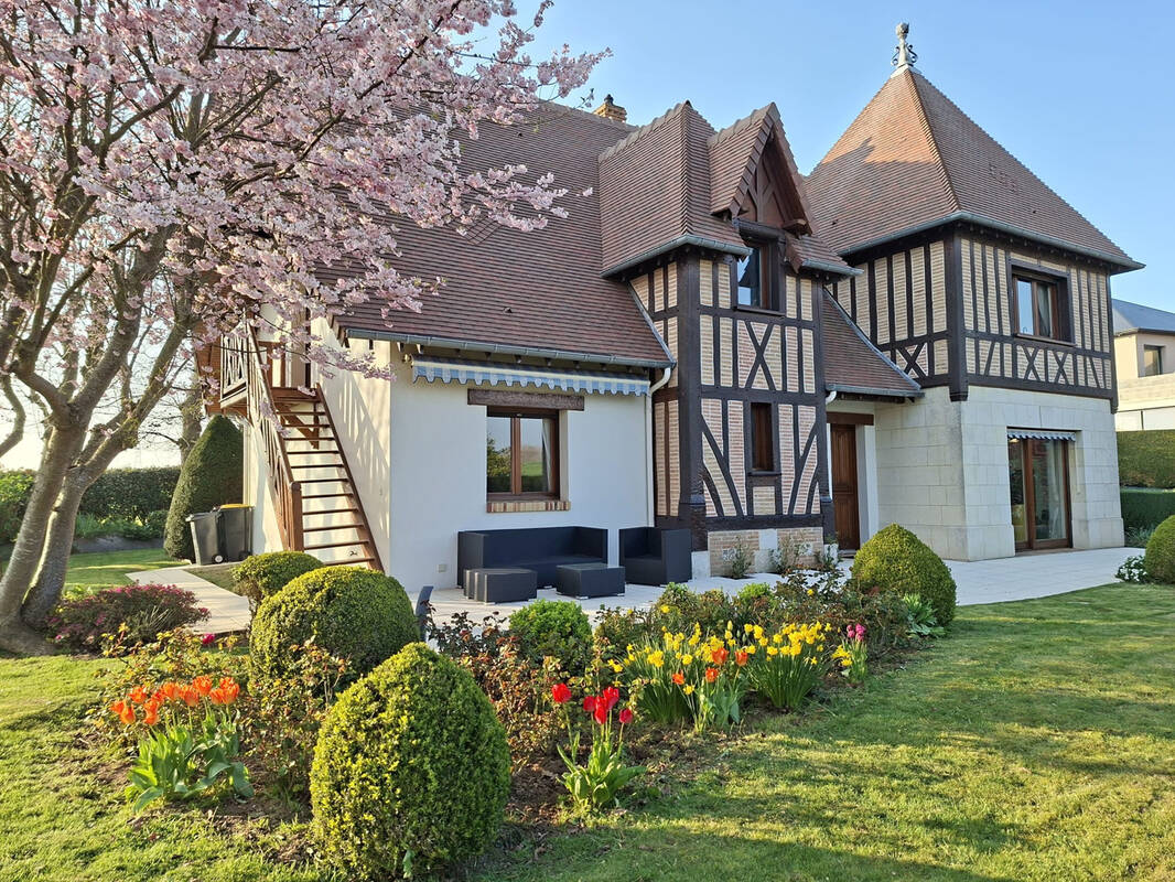 Maison à FONTAINE-LA-MALLET