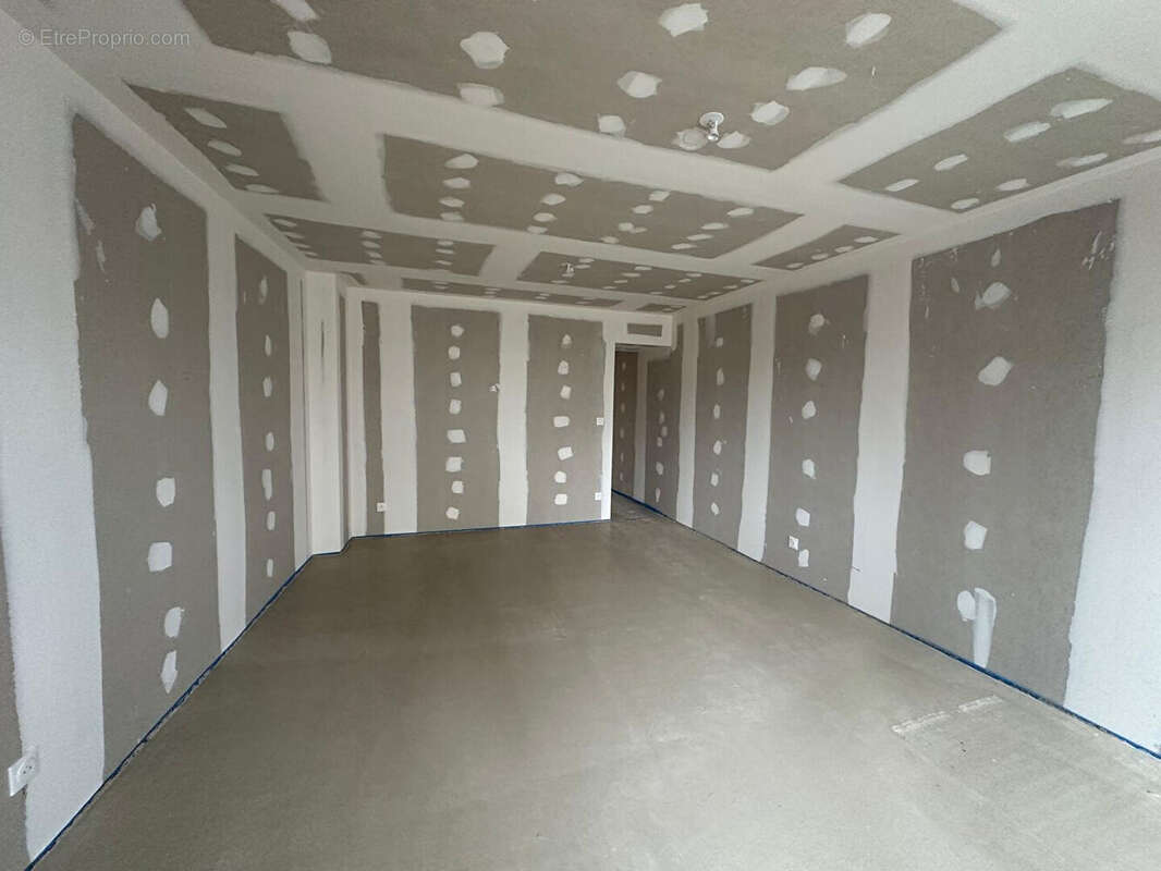 Appartement à SAINT-SEBASTIEN-SUR-LOIRE