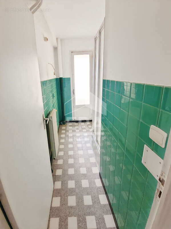 Appartement à SALON-DE-PROVENCE