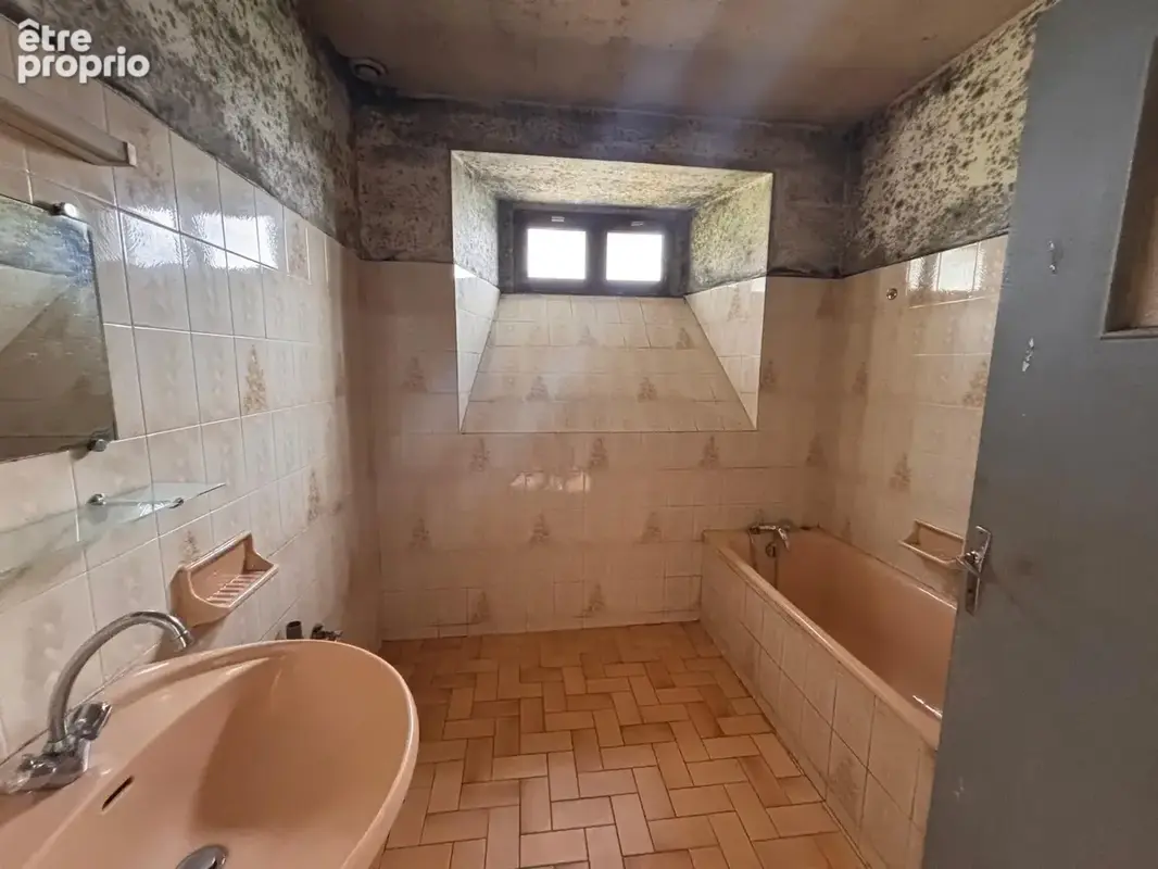 Maison 3 pièces 109 m² à vendre à Conde-Sur-Vire (50890) - photo 6