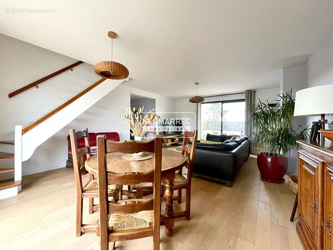 Appartement à CESSON-SEVIGNE