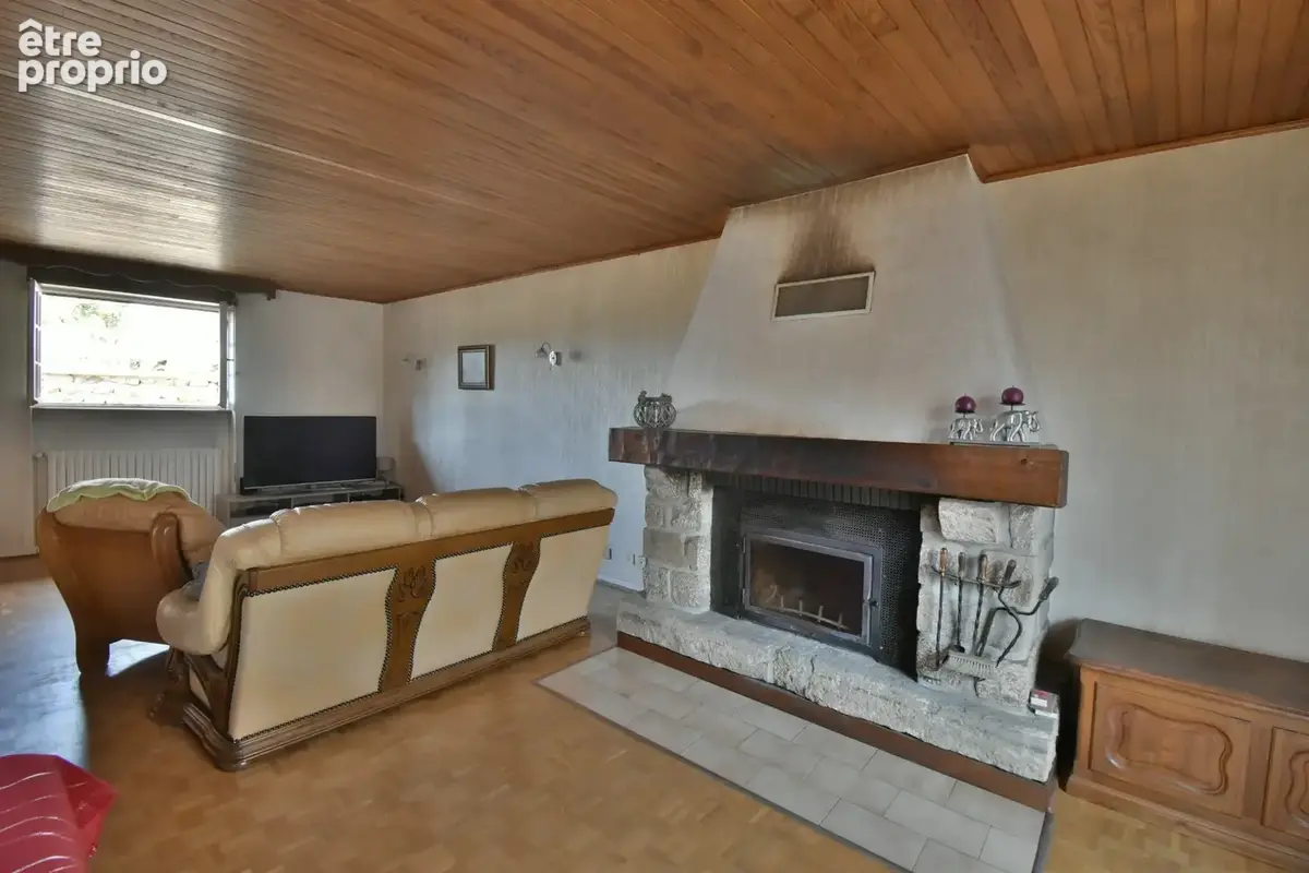 Maison à vendre 5 pièces SAINT AGREVE (07) - photo 11
