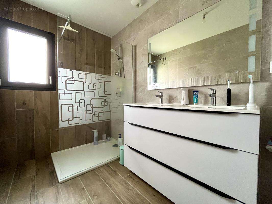 Maison à LA CHEVROLIERE