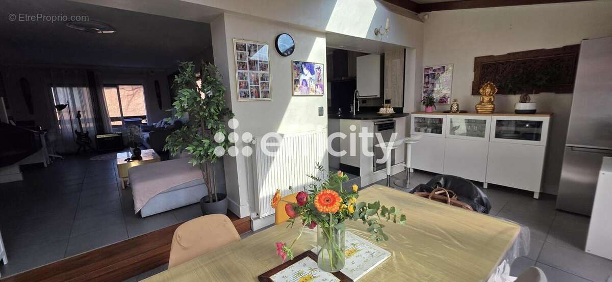 Maison à FACHES-THUMESNIL