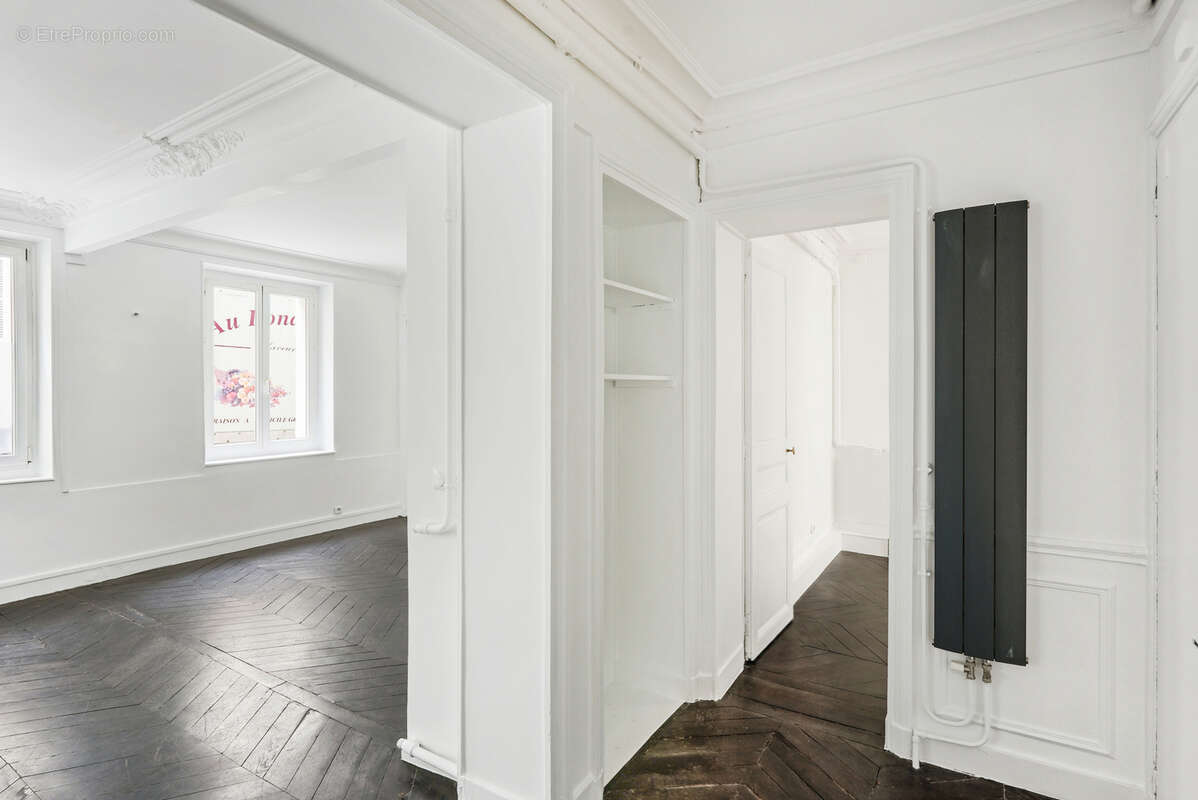 Appartement à PARIS-9E
