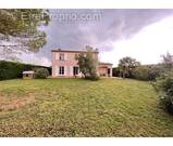 Maison à LA SALVETAT-SAINT-GILLES