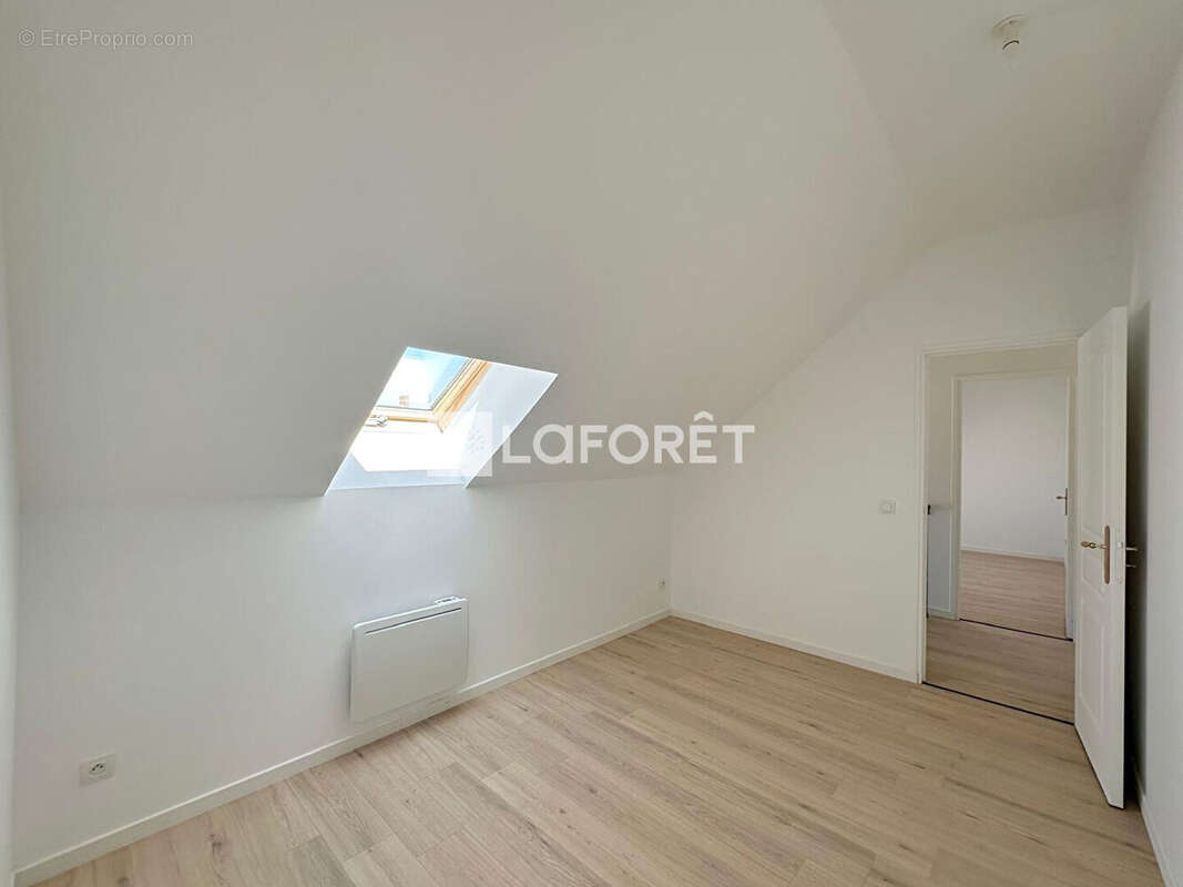 Maison de ville Courseulles Sur Mer 4 pièces 67.11 m2 Carrez - photo 12