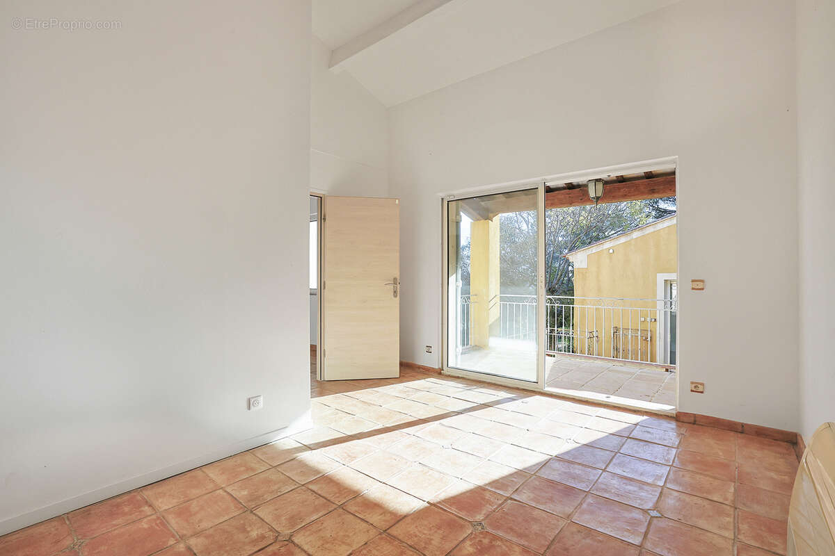 Maison à LA FARLEDE