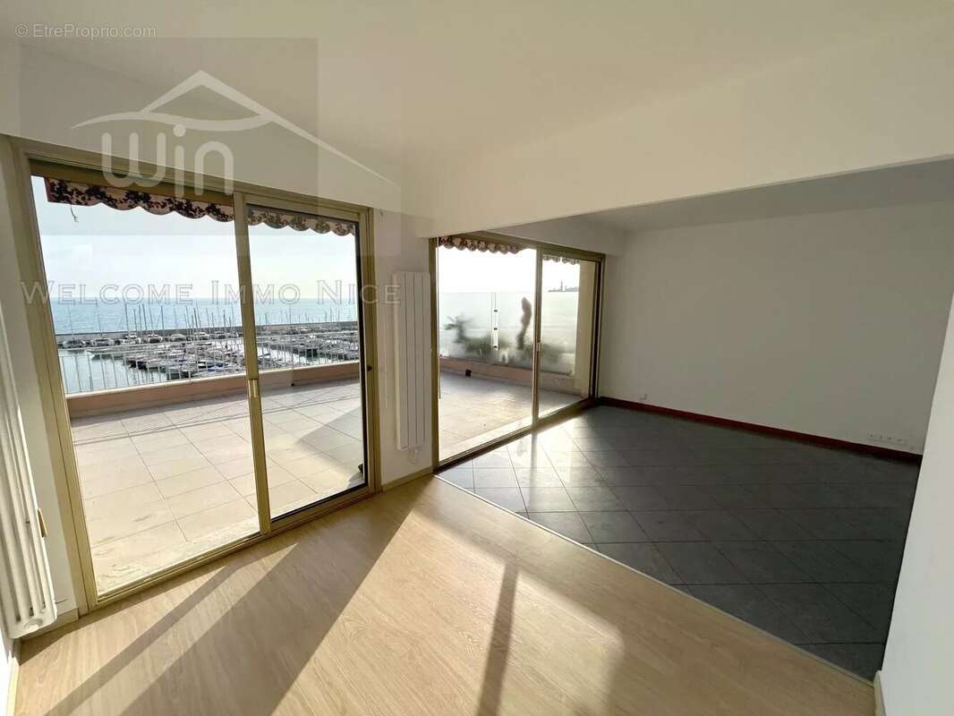 Appartement à MENTON