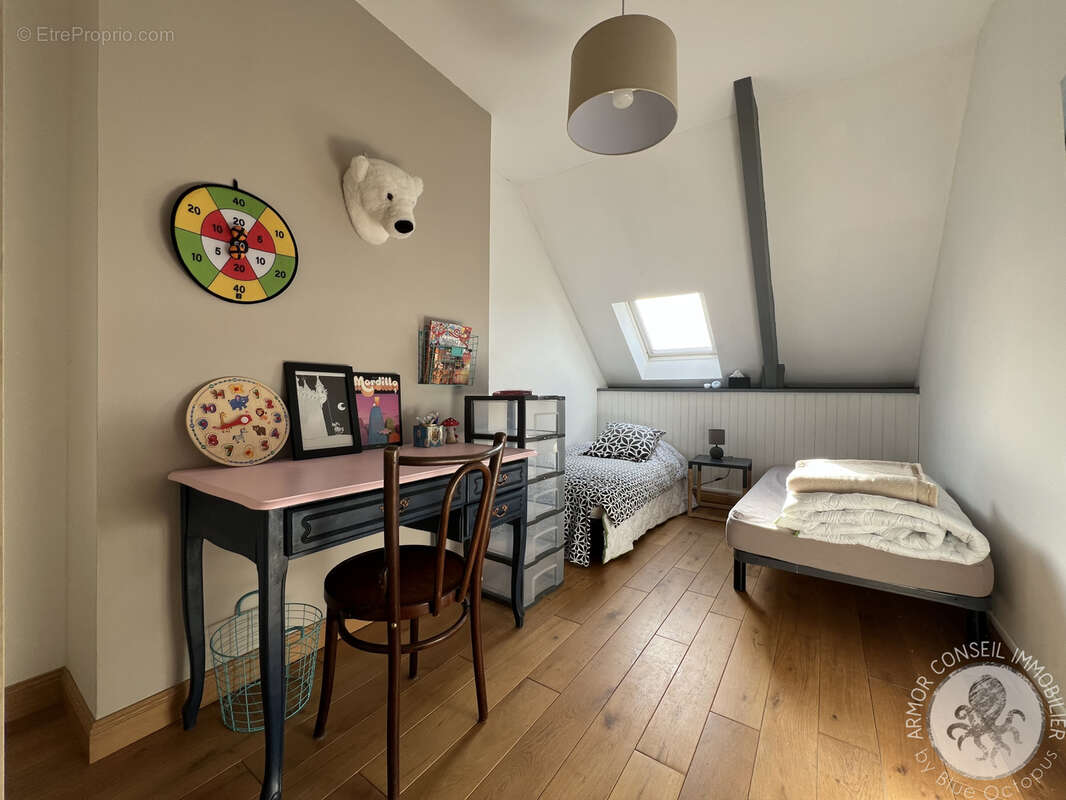 Maison à CREHEN