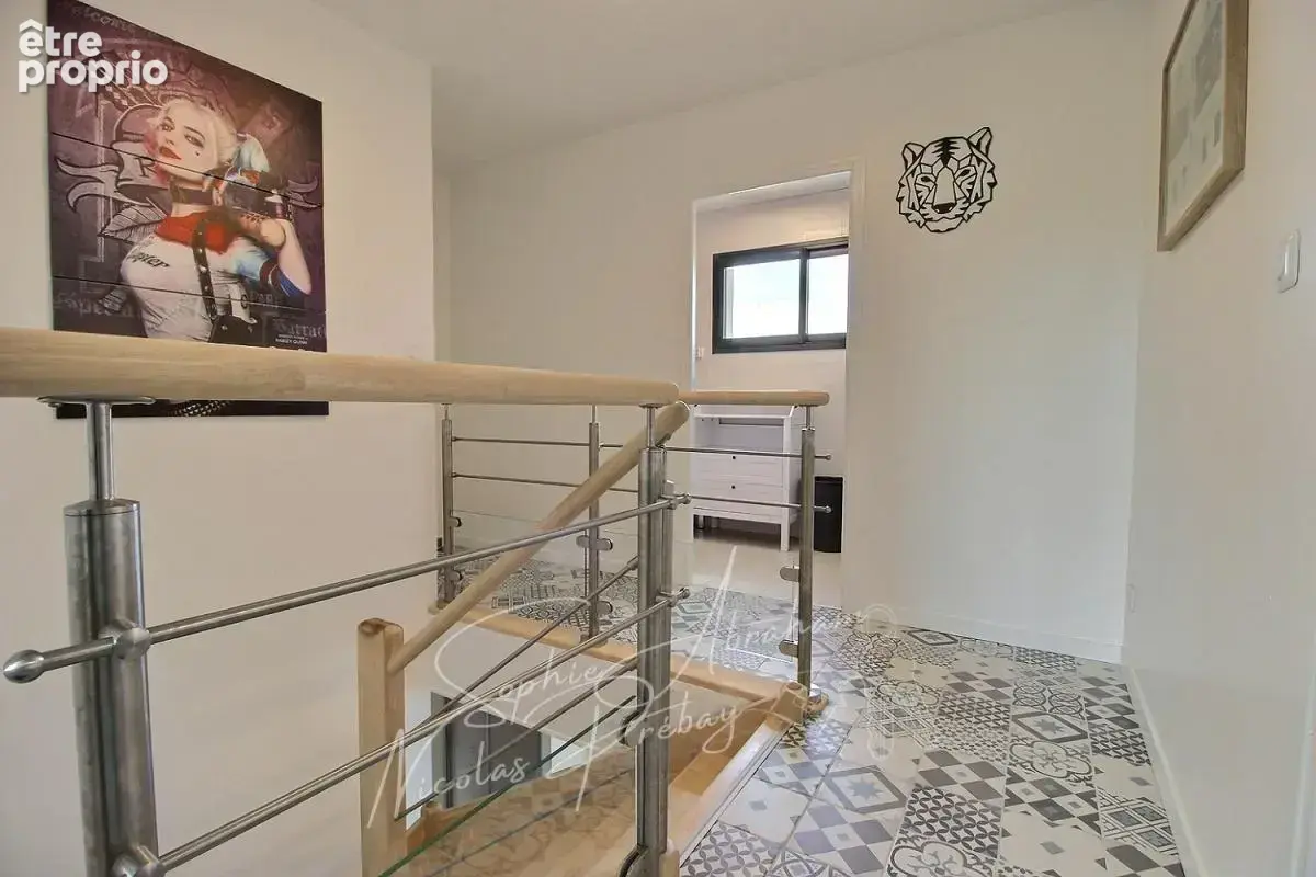 Maison contemporaine BBC , 3 chambres, garage de 48 m², jardin avec piscine - photo 9