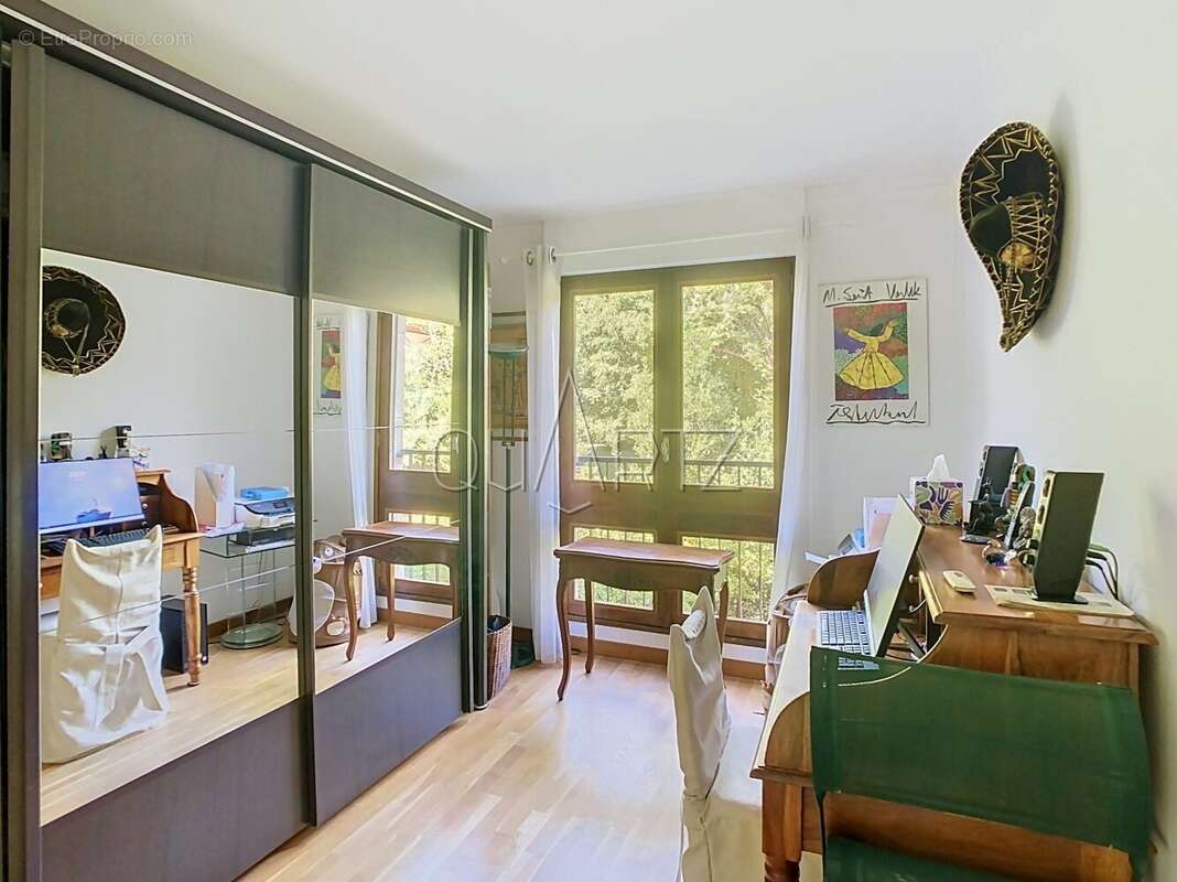 Appartement à LE CHESNAY