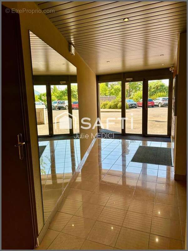 Photo 2 - Appartement à MEYTHET