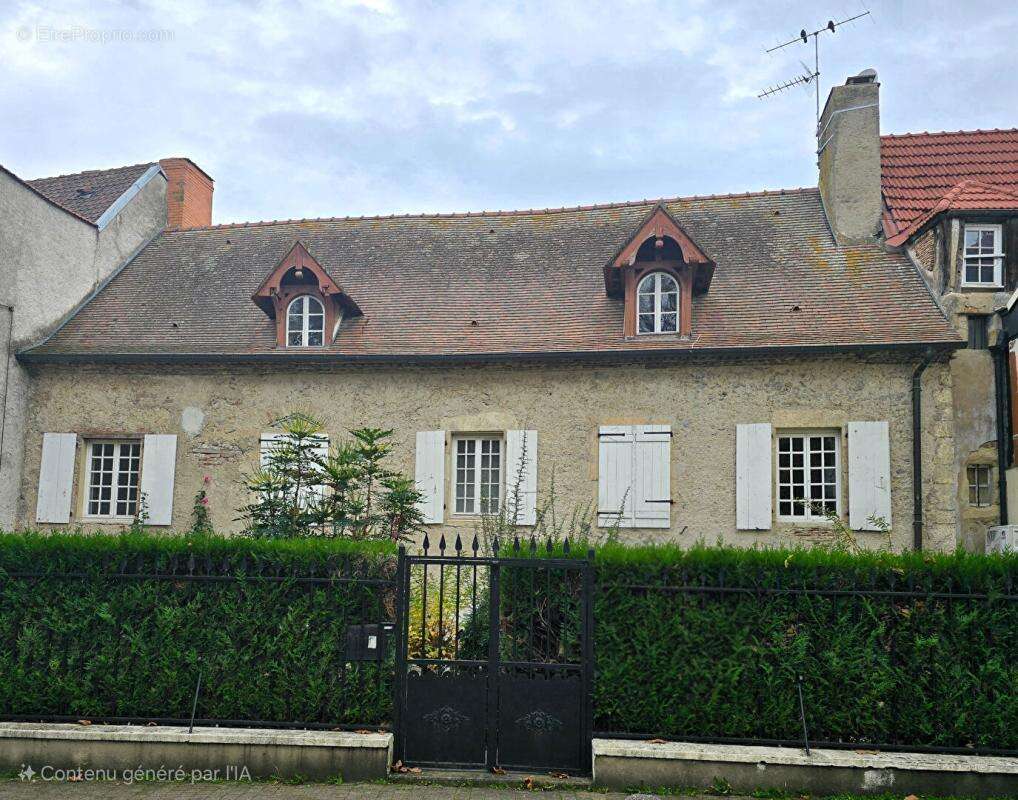 Maison à CUSSET