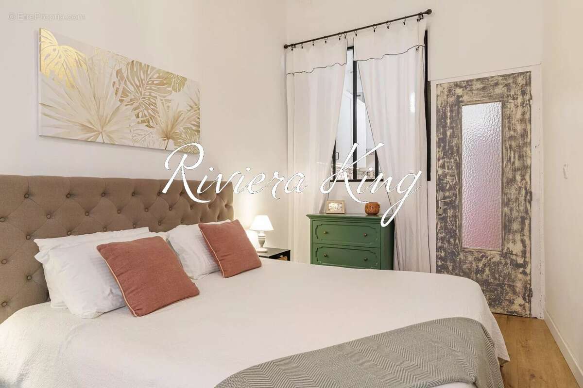 Appartement à VILLEFRANCHE-SUR-MER