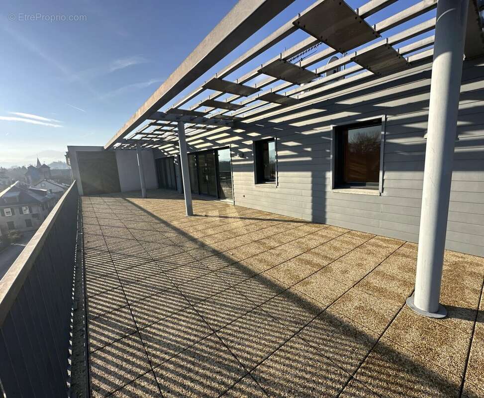 Appartement à LE BOURGET-DU-LAC