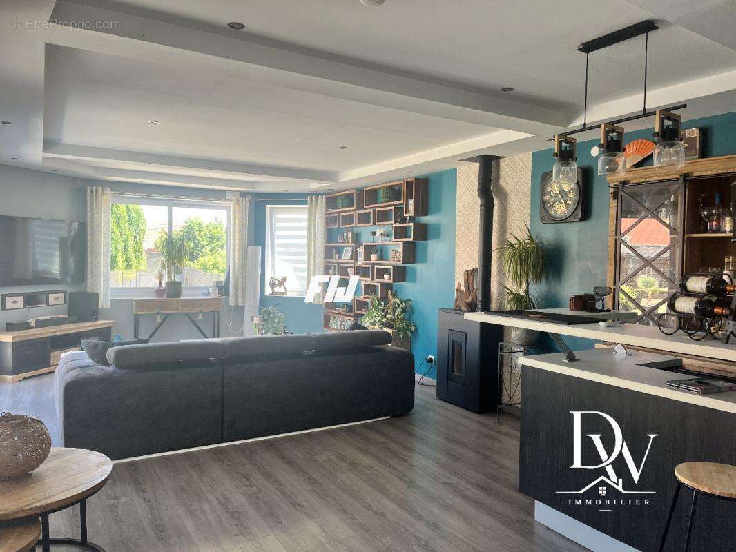 Maison 5 pièces / 154 m² / 269 000 EUR / LECLUSE - photo 2