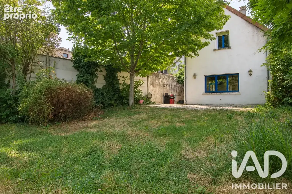 Photo 1 - Maison à LINAS