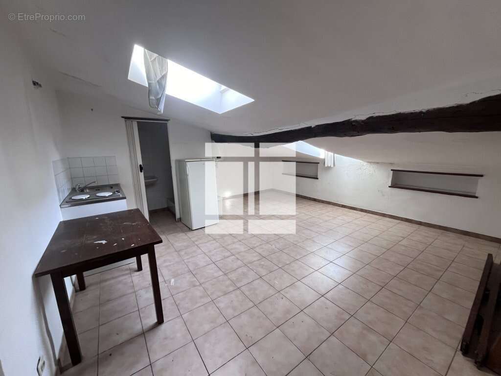 Bastia centre ville t2 mansardé - photo 6