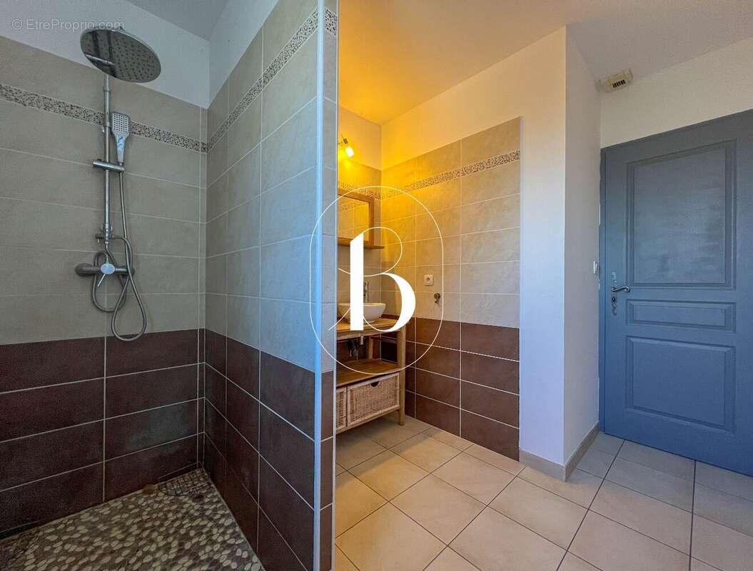 Maison à GOUDARGUES