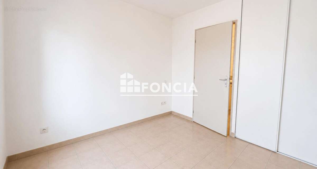 Appartement à LE PONTET