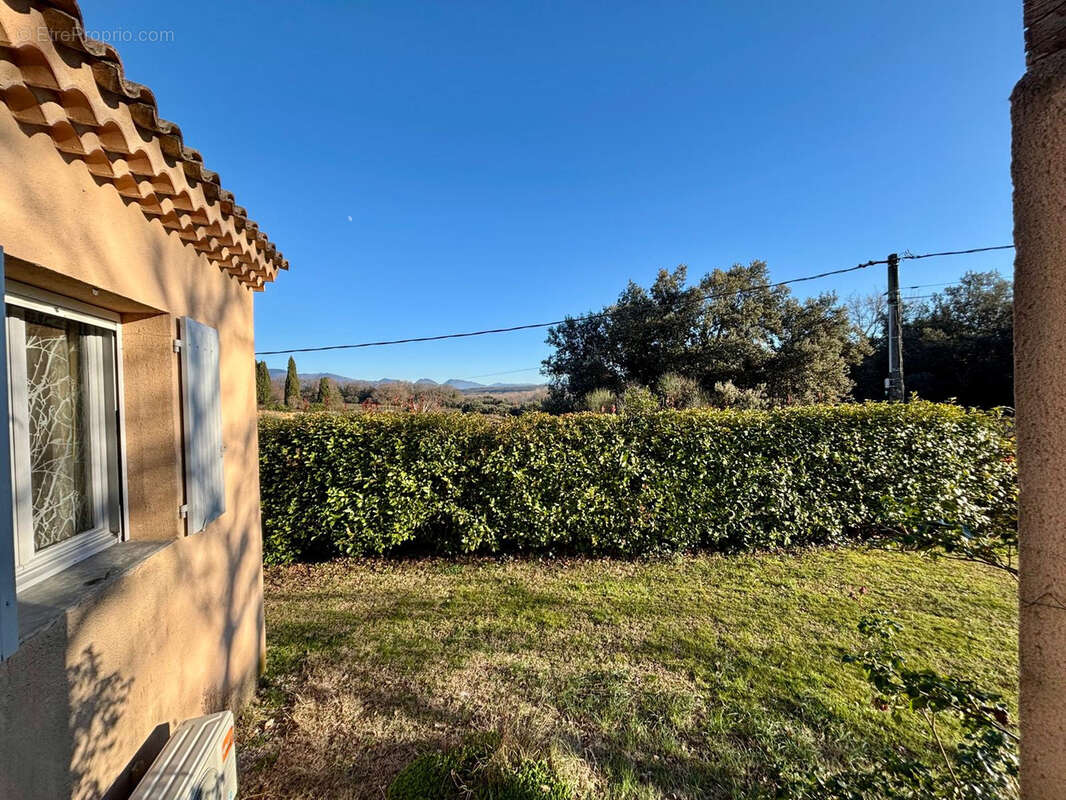 Maison à GRIGNAN
