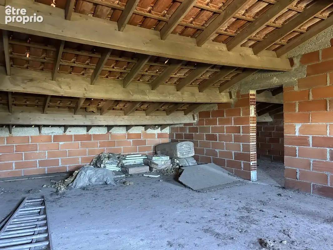 À CHÂTEAUBERNARD, à proximité immédiate d'Auchan   un projet immobilier aux multiples possibilités ! - photo 18