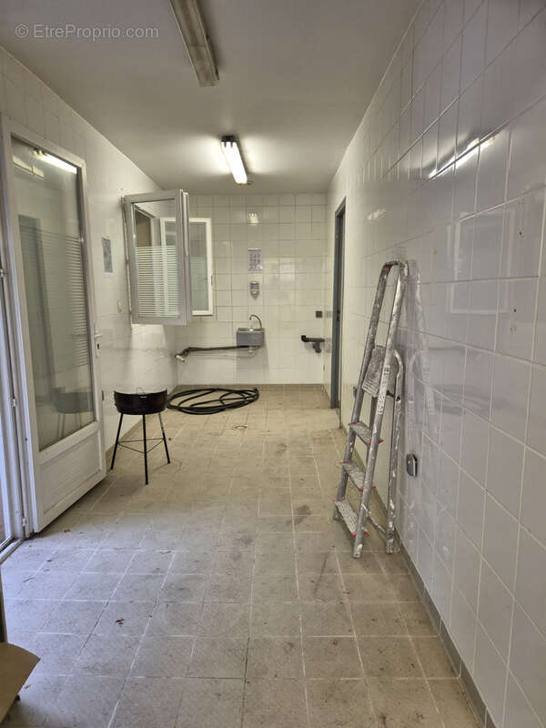 Ensemble immobilier local commercial et appartement - photo 12