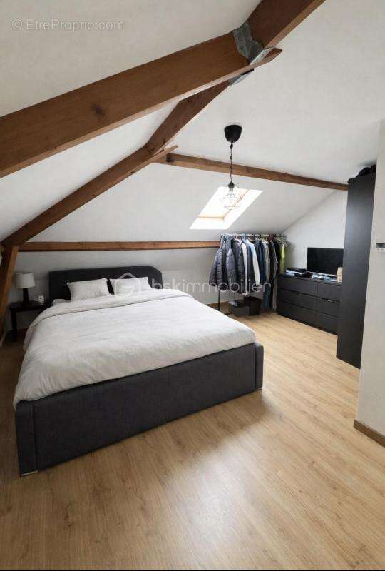 Maison à LIMEIL-BREVANNES