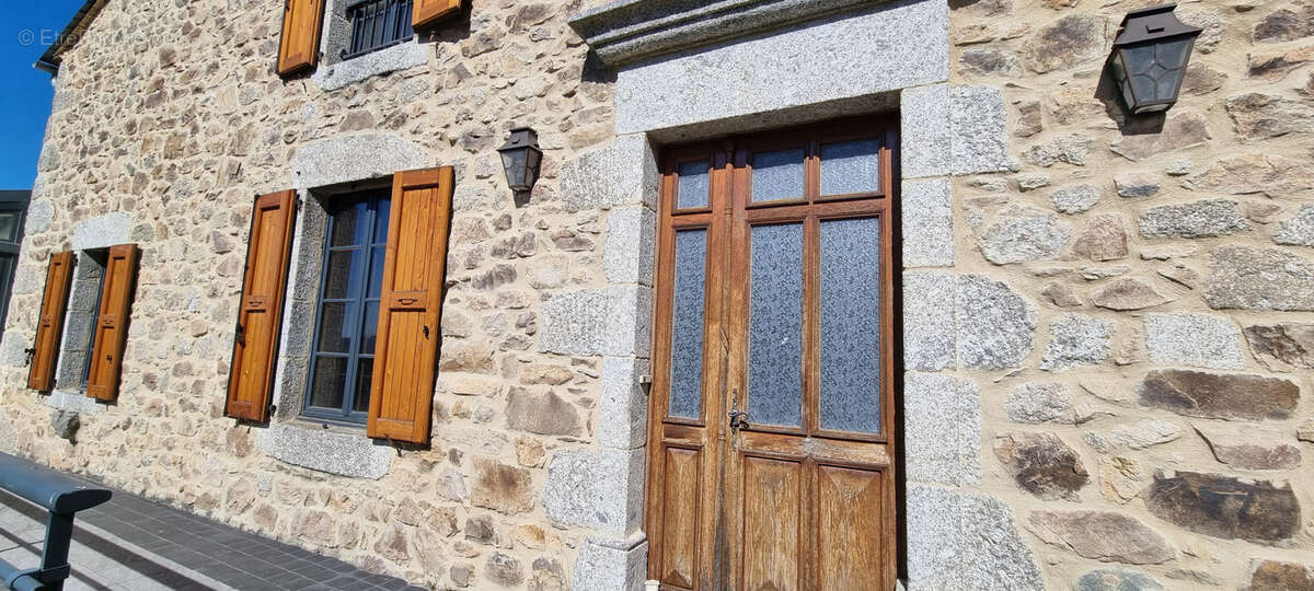 Maison à SAINT-AMANS-DES-COTS