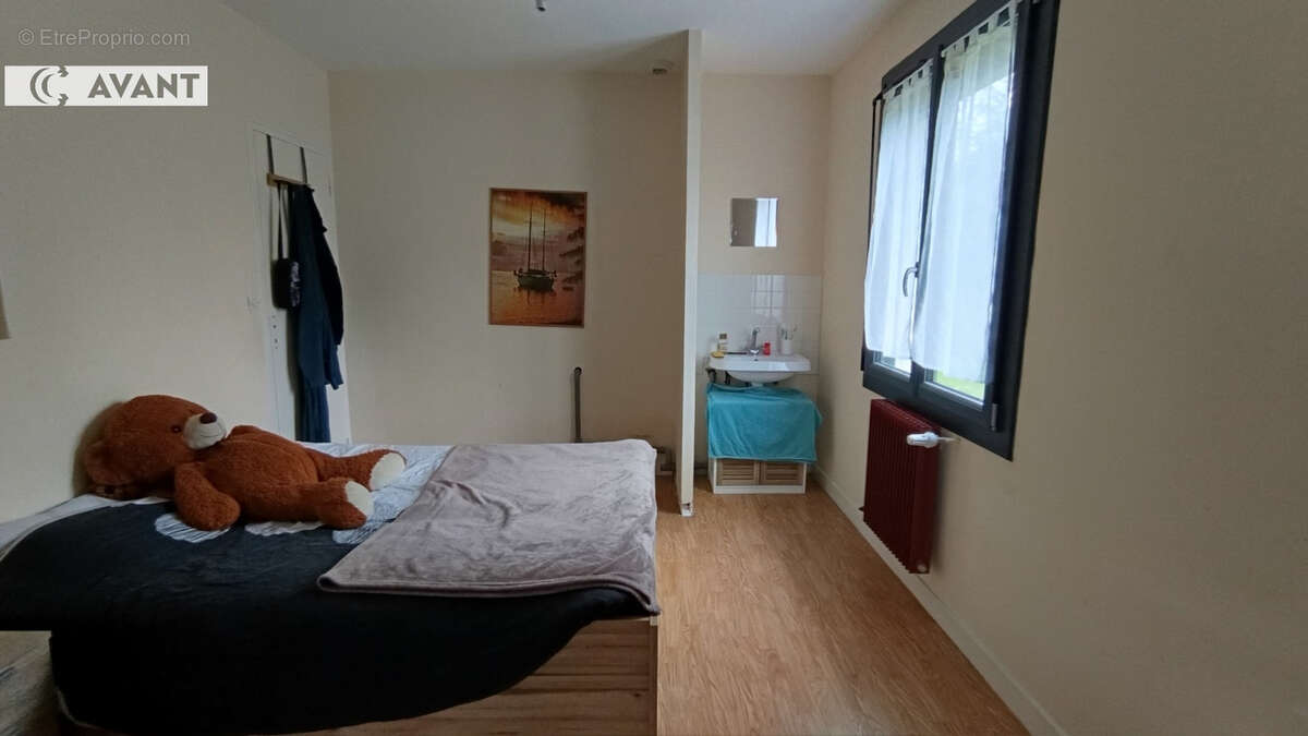 A vendre Maison familiale avec sous-sol complet de 116 m²  - 20 Min du Mont -Saint-Michel - photo 8