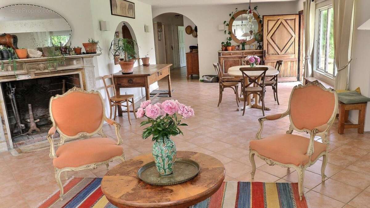 Photo 7 - Maison à NIMES