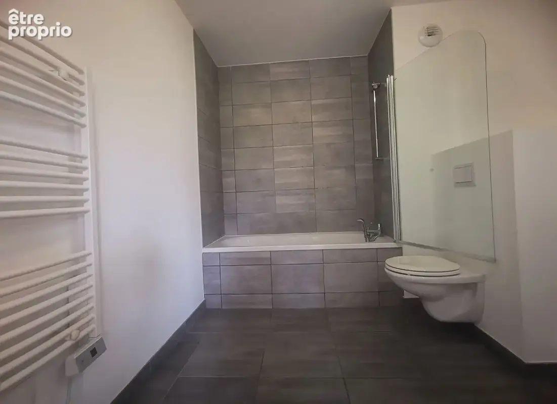 RONCHIN - Avenue Émile Zola , Studio 28,92 m² avec parking privatif - photo 5