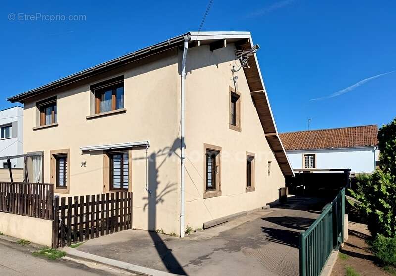 Maison à HERICOURT