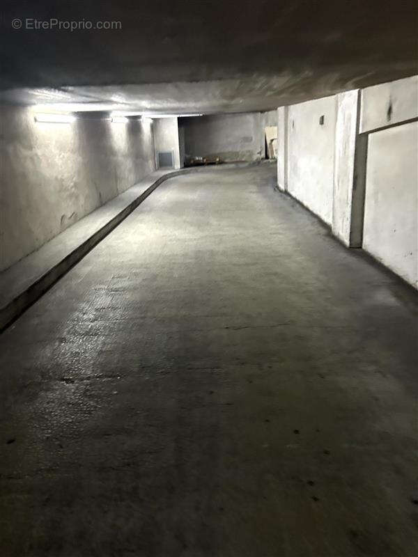 Parking à NICE