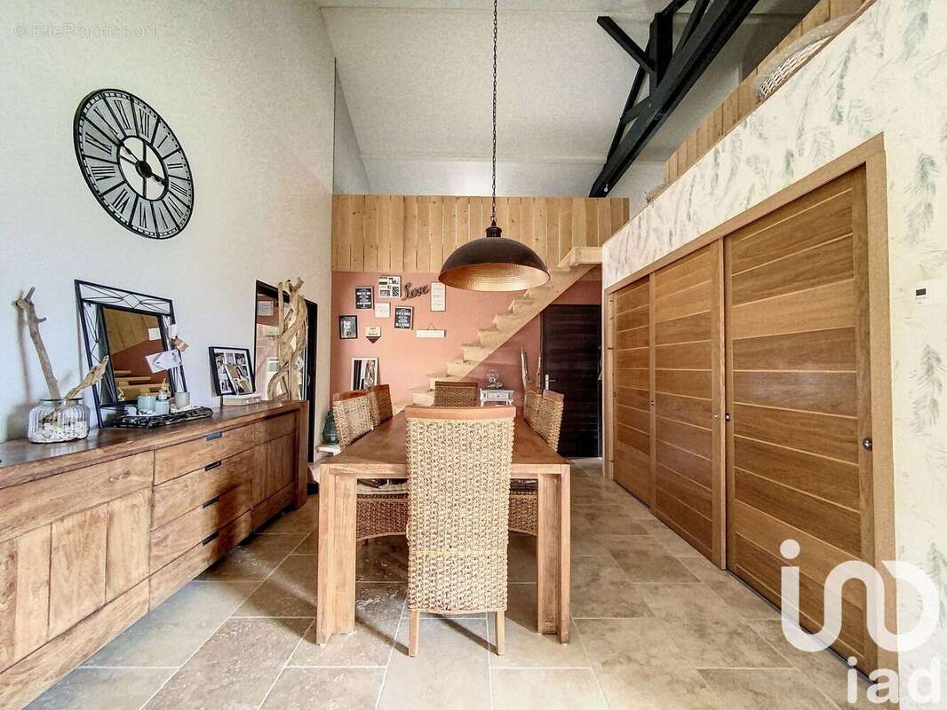 Photo 8 - Maison à SAINT-MICHEL-DE-RIEUFRET