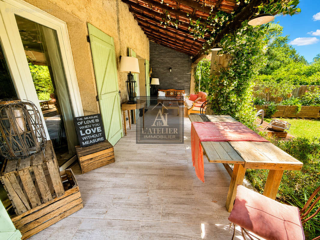 Maison de type 4 de plain-pied avec dépendance sur une parcelle de 470 m2 - photo 21