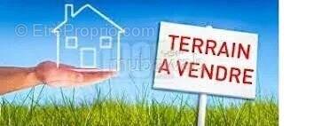 Terrain à AULNAY-SOUS-BOIS