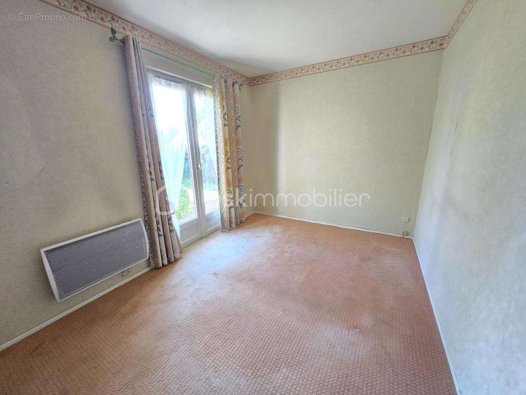 Maison à COULANGES-LES-NEVERS